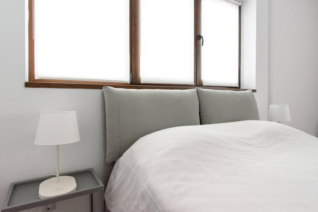 Bianco 16 - Central Studio Universitate - Old Town Bucureşti Ngoại thất bức ảnh