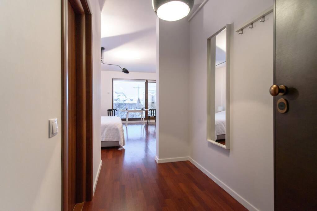 Bianco 16 - Central Studio Universitate - Old Town Bucureşti Ngoại thất bức ảnh